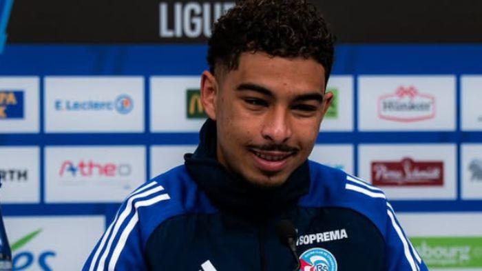PEMAIN STRASBOURG - Konferensi pers Gessime Yassine dan Gary O’Neil pada malam menjelang babak 16 besar Coupe de France Jumat 6 Februari 2026.