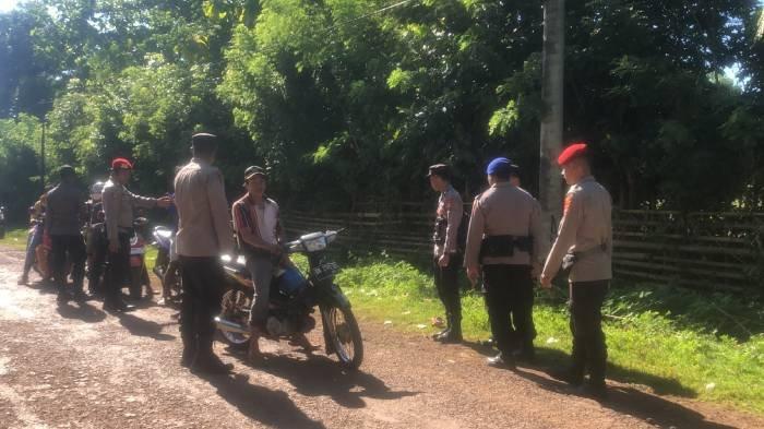 Polisi Jaga Ketat Pintu Masuk Parado Bima Selama Proses Pemungutan Suara Ulang