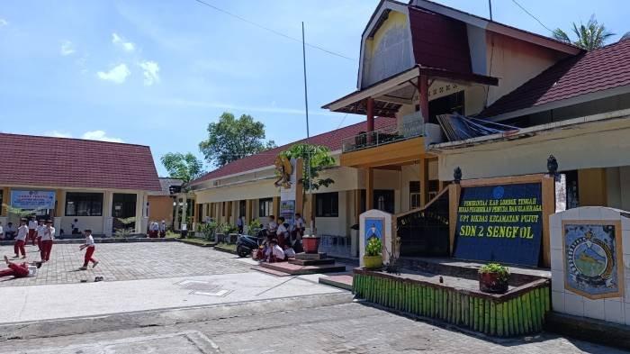 DBH Amman Mineral Turut Berkontribusi dalam Pembangunan dan Rehabilitasi 1.016 Sekolah