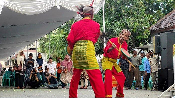 Putra Bupati Bima Dikhitan, Prosesi Dihelat Majelis Adat Sara Dana Mbojo Selama 4 Hari