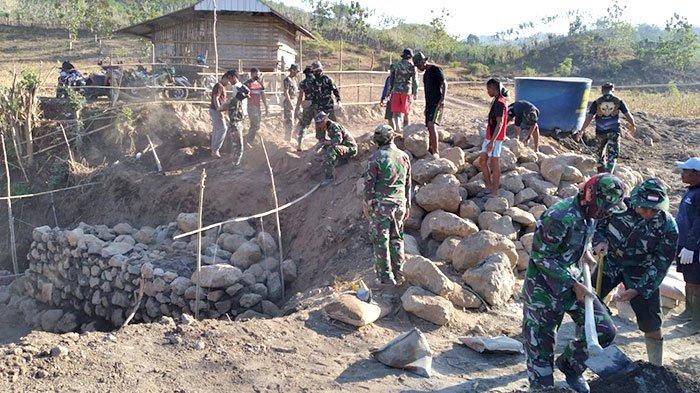 TMMD ke-114 Kodim 1628/Sumbawa Barat sebagai Ajang Memupuk Gotong-Royong TNI dan Rakyat