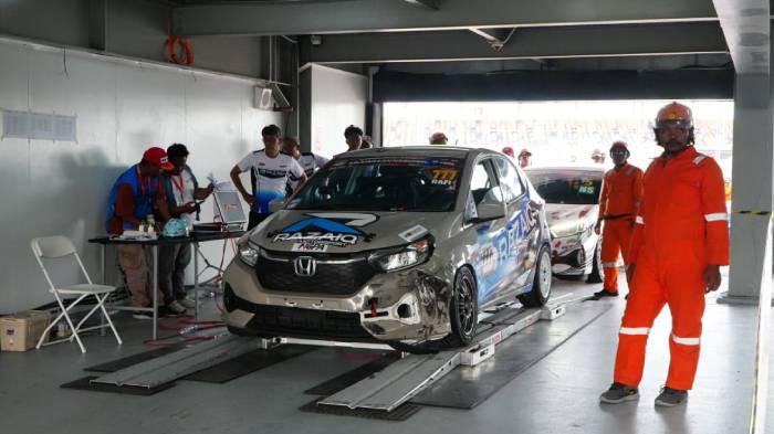 Juara Kejurnas ITCR Mandalika Dijamin Sesuai Regulasi IMI, Mobil Sudah Melalui Post Scrutineering