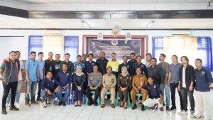 Asisten-I-Setda-Kota-Bima-Harapkan-Jurnalis-Bangun-Daerah-lewat-Karya-Edukatif.jpg