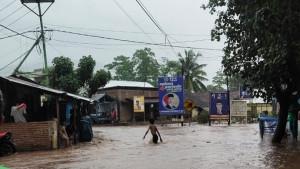 Banjir-lagi-di-Bima.jpg