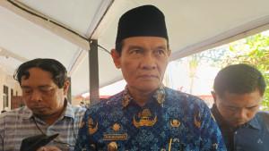 Calon-wakil-bupati-Lombok-Tengah-HM-Nursiah-saat-575.jpg
