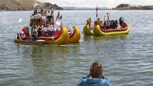 Danau-Titicaca.jpg