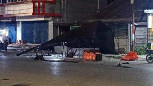 Fasilitas-milik-polri-yang-dirusak-hingga-dibakar-oleh-komplotan.jpg
