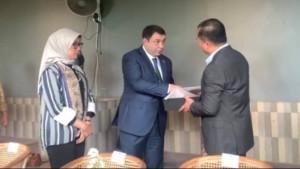 Gubernur-NTB-Lalu-Muhammad-Iqbal-saat-bertemu-dengan-Duta-besar-Azerbaijan.jpg