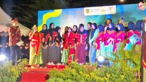 Jadi-Pintu-Masuk-Kota-Bima-Pantai-Lawata-Mulai-Dipersolek.jpg