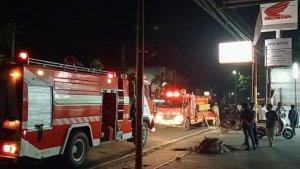 Kebakaran-terjadi-di-dealer-MPM-Motor-Cabang-Pancor.jpg