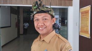 Kepala-UPTD-Gili-Tramena-Mawardi-Khairi-2222.jpg