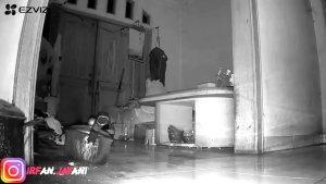 Kondisi-tempat-tidur-Bu-Eni-di-rumah-besar-miliknya.jpg