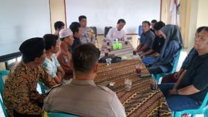 PERNIKAHAN-DINI-DI-LOBAR-54.jpg