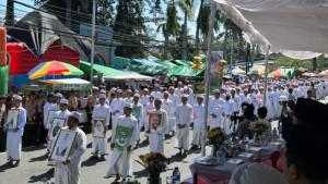 Pawai-Hultah-Akbar-Nahdlatul-Wathan-Diniyah-Islamiyah-NWDI-ke-90-di-Pancor.jpg