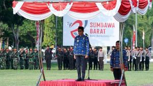 Pjs-Bupati-Sumbawa-Barat-sampaikan-Pesan-Menteri-Sosial-RI.jpg