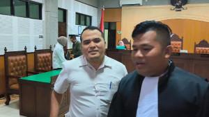 SIDANG-VONIS-AZRIL-DALAM-PERKARA-KORUPSI-LCC.jpg