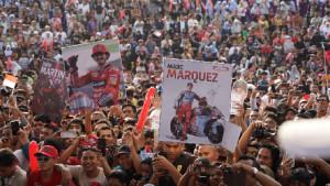 Suasana-keseruan-Riders-parade-MotoGP-Mandalika-2024-6.jpg