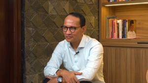 Walikota-Mataram-yakni-Mohan-Roliskana.jpg