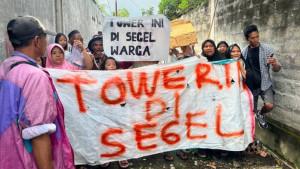 Warga-Lembar-Lombok-Barat-Segel-Tower-Provider.jpg
