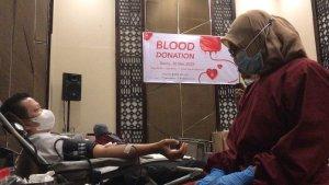 blood-donation-pada-ruangan-santika-satu.jpg