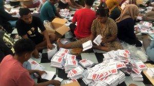 lipat-surat-suara-bima.jpg