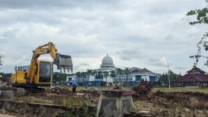 pohon_alun_alun_lombok_barat_20050707jpg.jpg