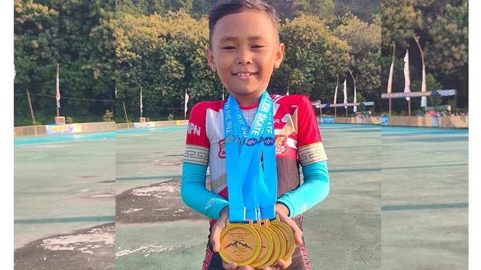 Atlet Lombok Barat Borong 7 Emas pada Kejuaraan Nasional Sepatu Roda di Jawa Timur