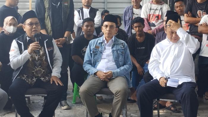 Batal-ke-NTB-Ini-Deretan-Tokoh-yang-Wakili-Mahfud-MD-Kampanye-di-NTB-Ada-TGB-hingga-Kiai-NU.jpg