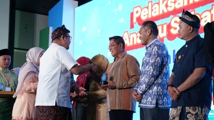 Bupati Lombok Timur Raih Penghargaan Internasional Atas Keberhasilan Turunkan Stunting