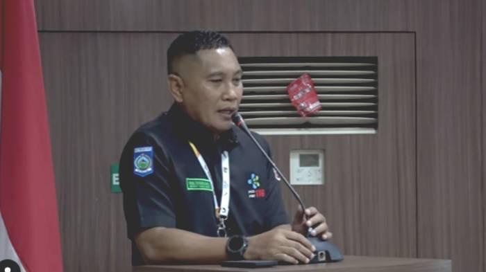 Direktur-RSUD-Provinsi-Lalu-Herman-Mahaputra-4646.jpg