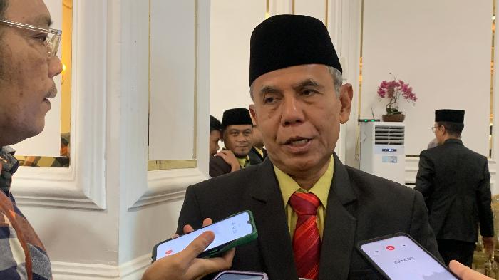 EFISEINSI-ANGGARAN-DENGAN-PEMANGKASAN-UANG-BBM-PEJABAT.jpg