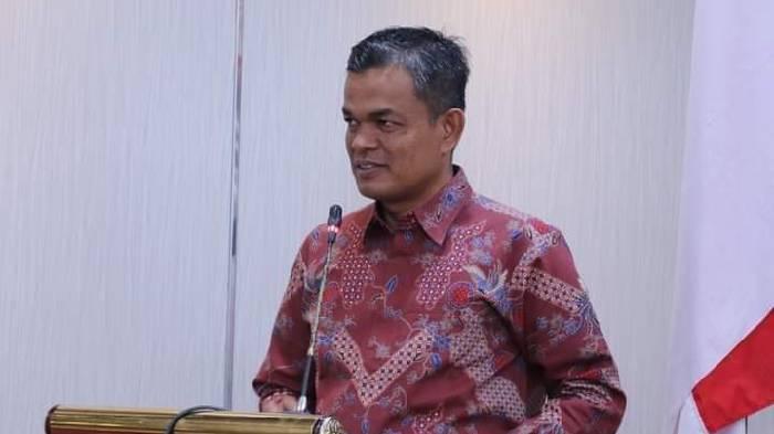 Eks-Ketua-KPU-NTB-Jadi-Wakil-Ketua-Tim-Pemenangan-Iqbal-Dinda.jpg