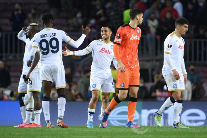 Ekspresi-para-pemain-Napoli-usai-laga-Liga-Europa.jpg
