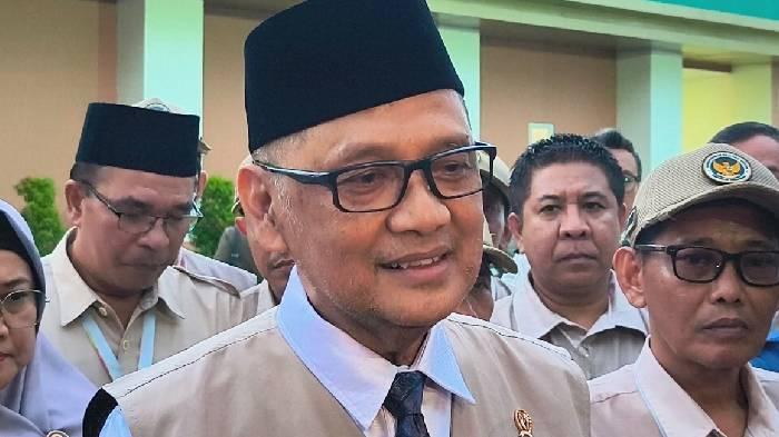 GUS-IRFAN-KE-EMBARKASI-LOMBOK.jpg