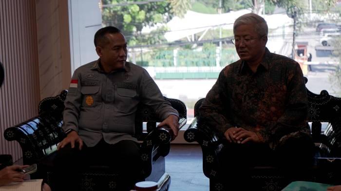 Konsul Jenderal RRT di Denpasar Kunjungi Kantor Imigrasi Kelas I TPI Mataram