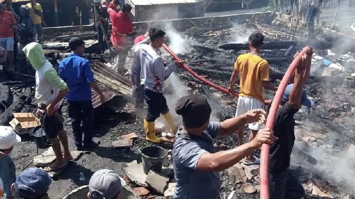 4 Rumah di Desa Boak Sumbawa Hangus Terbakar, Kerugian Capai Rp750 Juta