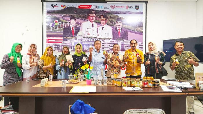 Kemendikbudristek-Bakal-Bantu-Pengembangan-Olahan-Empon-empon-UMKM-Lombok-Tengah.jpg