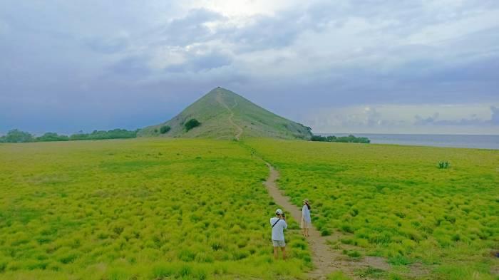 5 Aktivitas Wisata yang Wajib Dicoba Ketika Berlibur ke Pulau Kenawa