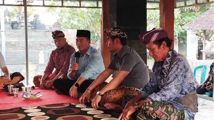 Lalu-Muhamad-Iqbal-Berjanji-Jadi-Gubernur-NTB-untuk-Semua-Kalangan.jpg