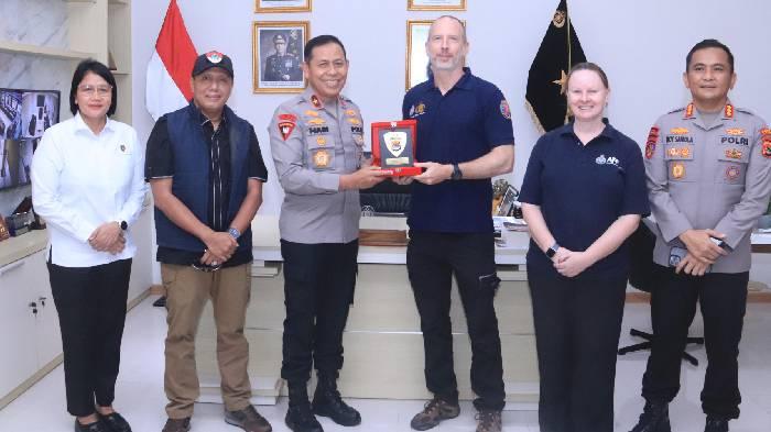 PEMBAGASAN-TPPO-BERSAMA-POLISI-AUSTRALIA.jpg