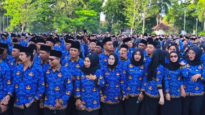 PPPK-paruh-waktu-saat-mengikuti-pelantikan11.jpg