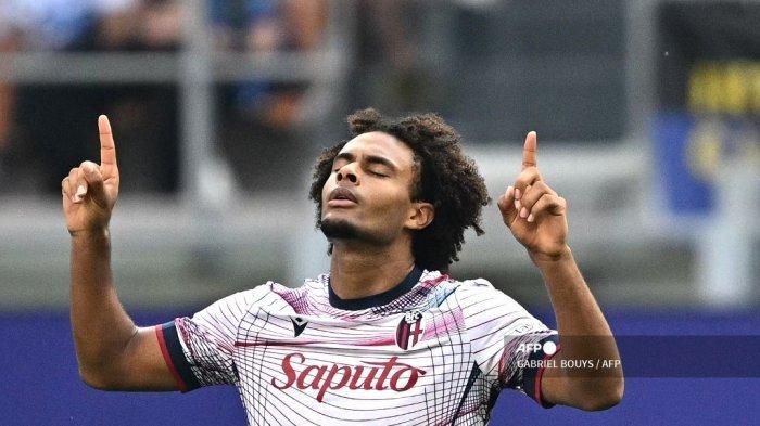Penyerang-Bologna-asal-Belanda-09-Joshua-Zirkzee.jpg