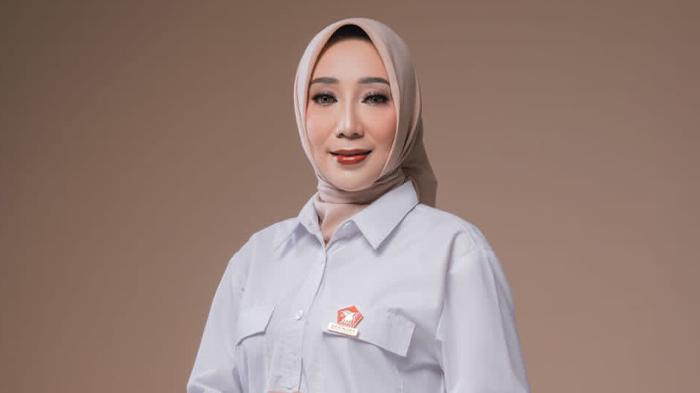 Pimpinan-Pusat-Muslimat-Nahdlatul-Wathan-Hj-Lale-Syifaun-Nufus.jpg