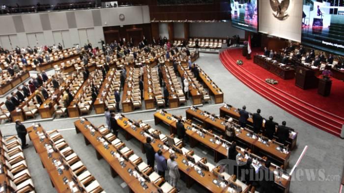 Rapat-Paripurna-DPR_20250819_14453646665.jpg