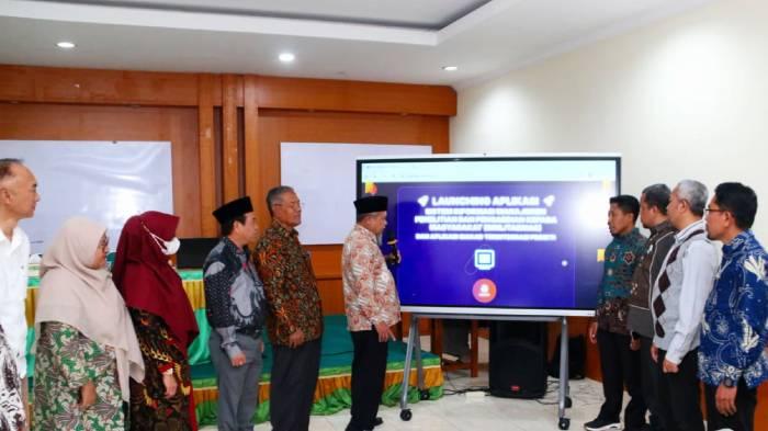 UMMAT Luncurkan Aplikasi SIMLITABMAS dan SIAKAD Terintegrasi PDDikti, Wujudkan Transformasi Digital