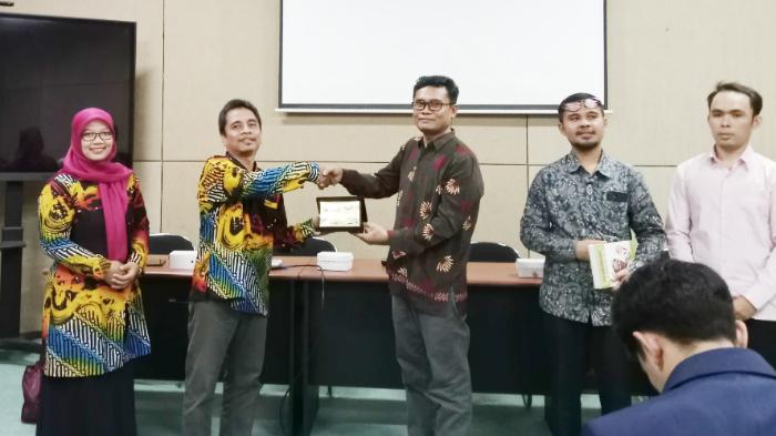 Universitas Hamzanwadi Gelar Kuliah Umum dan Penandatanganan MoU dengan UNY