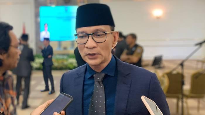 Wali-Kota-Mataram-Mohan-Roliskana-berbicara-soal-pengalokasian-anggaran.jpg