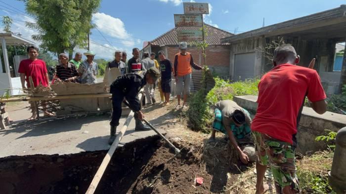 Jembatan Penghubung Desa Teko–Apit Aik Rusak, Akses Warga Lumpuh Total