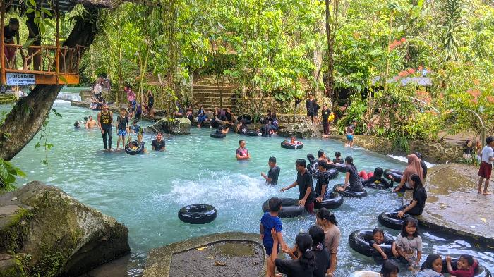 Wisata Sumber Mata Air Narmada Jadi Daya Tarik Libur Lebaran di Lombok Barat