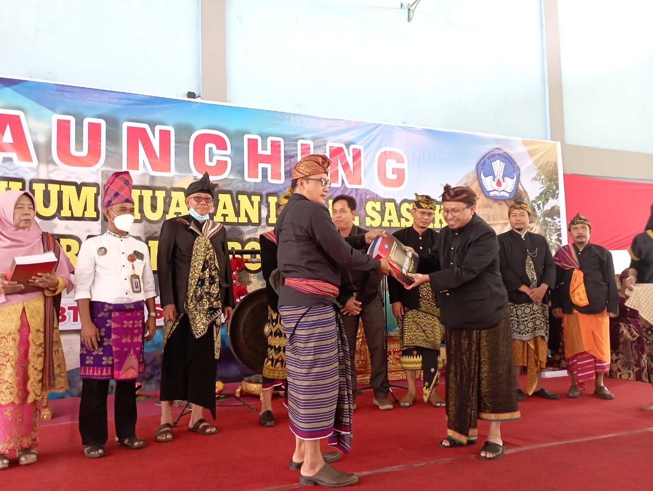 acara-peluncuran-kurikulum-muatan-lokal-mulok-sasak-di-lo.jpg